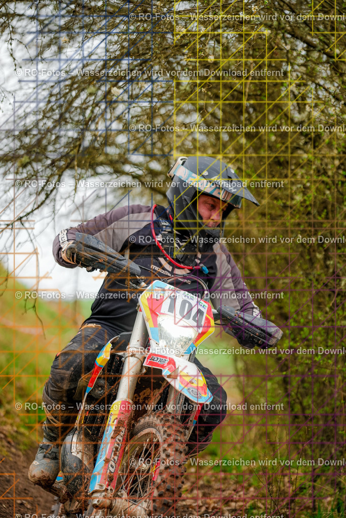 4 Lauf Mernes-1032 | Sportfotografie von RO-Fotos: Motorsport, Motocross, Enduro, Laufveranstaltungen und Triathlon. Professionelle Fotos von Sportlern und Events. - Realisiert mit Pictrs.com
