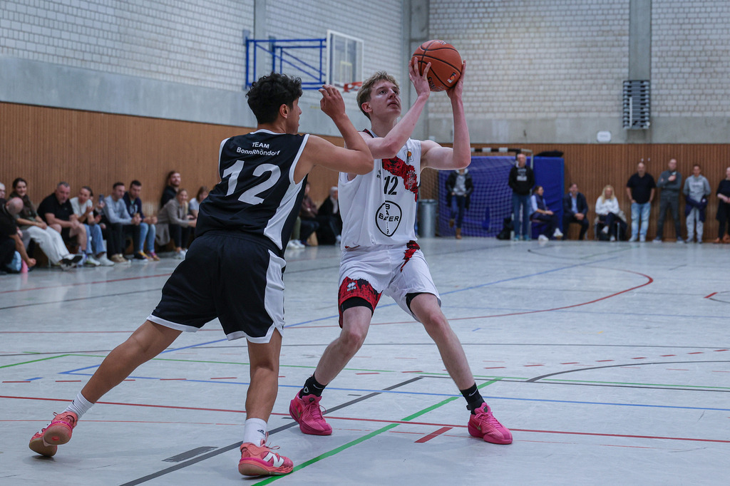 JBBL BAYER GIANTS vs Team BonnKöln RAG-22 | Fotos von Basketballspielen aus dem Raum NRW fotografiert von Gero Mueller-Laschet und Daniel Schaefer - Realisiert mit Pictrs.com