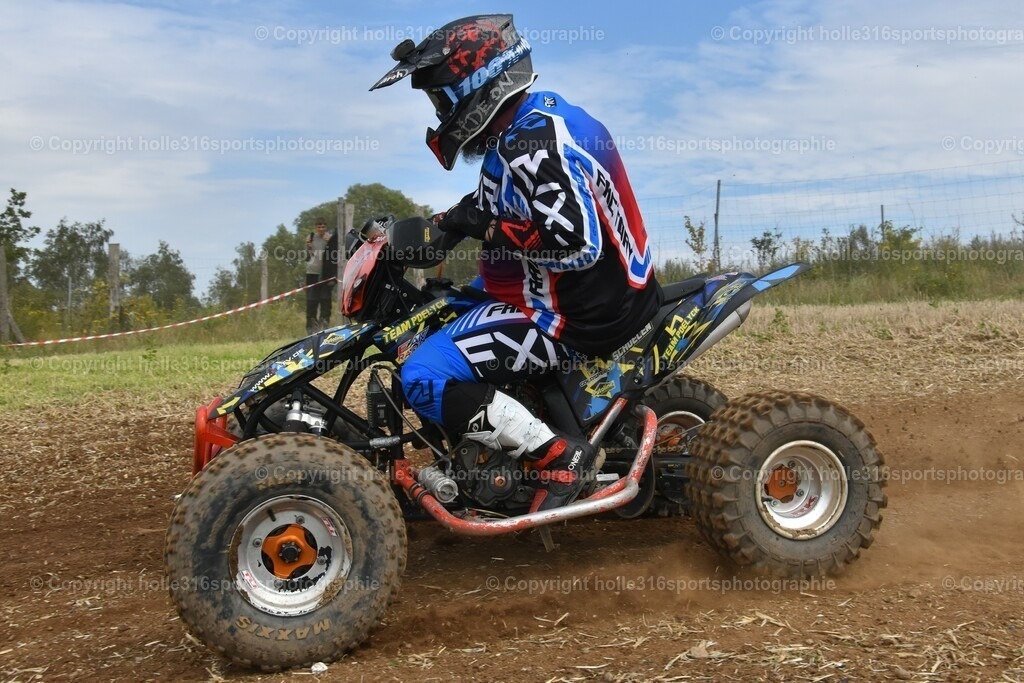 DSC_0734 (2) | Sportfotografie , Motorsport, Motoross, Reitsport, Mointainbike, Enduro,
Landschaft , Outdoor, Eventfotografie, Landschaft, Bilder online bestellen - Realisiert mit Pictrs.com