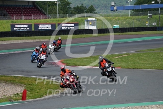 2024_06_21_PBK_15803 | Sportfotografie; SlowMotion; Video; Rennstrecke; Hafeneger; Speer; Racing; RSE; BMW; CBO; Trackday; Motorsportarena; Hockenheimring; Brno; Most; Barcelona; Valencia