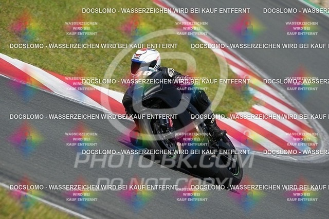 2025_05_31_PBK_33010 | Sportfotografie; SlowMotion; Video; Rennstrecke; Hafeneger; Speer; Racing; RSE; BMW; CBO; Trackday; Motorsportarena; Hockenheimring; Brno; Most; Barcelona; Valencia
