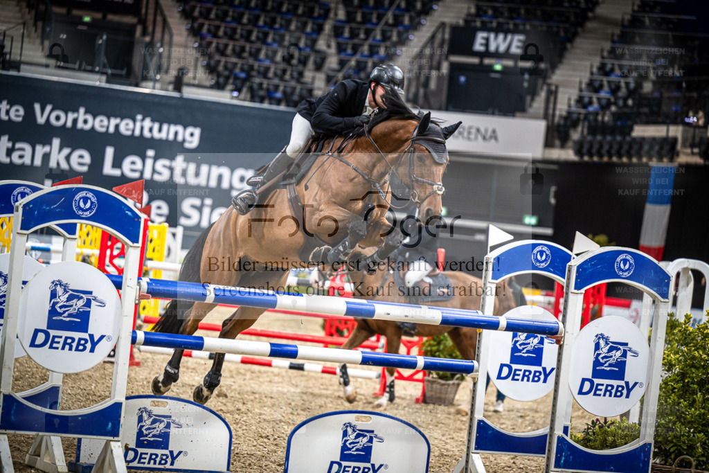 DOS_1031 | Entdecke hochwertige Reitturnierfotos von Foto Oger. Professionell, emotional und authentisch – jetzt Lieblingsmomente im Shop bestellen. - Realisiert mit Pictrs.com