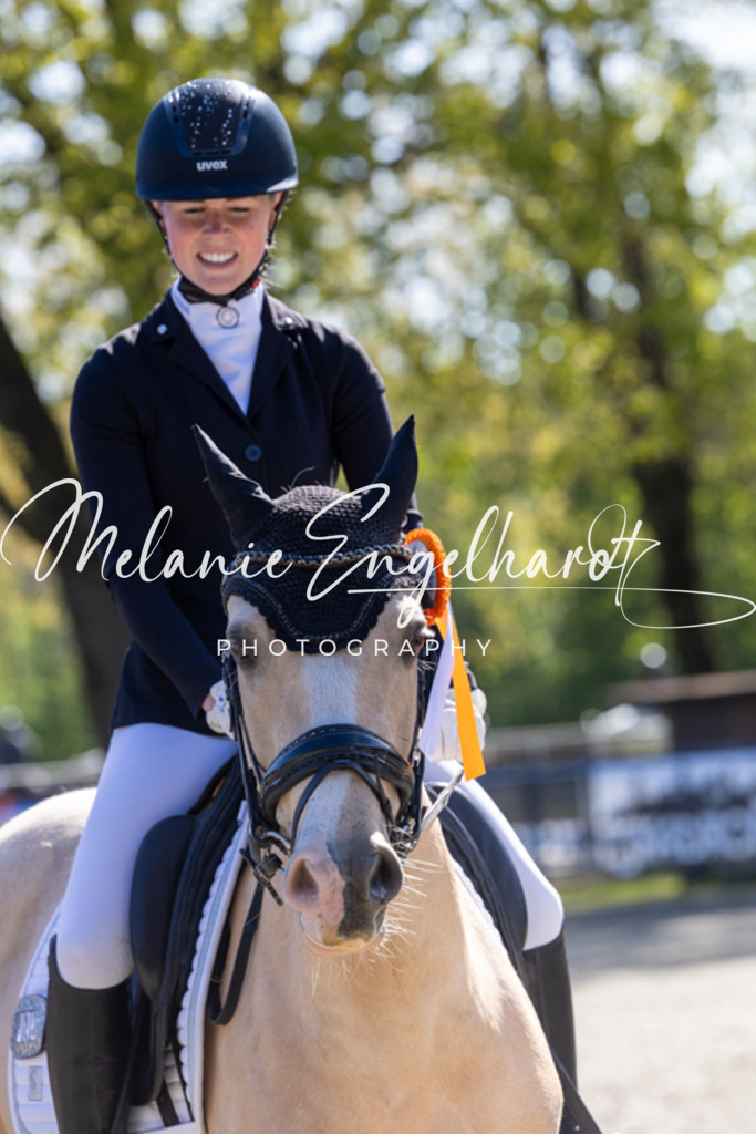 7I8A8311 | melanie-engelhardt-photography - Realisiert mit Pictrs.com