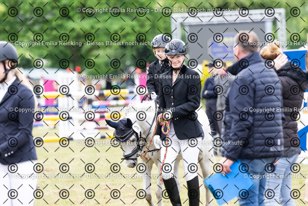 CL5A9280 | Emilia Reinking Fotografie - Realisiert mit Pictrs.com