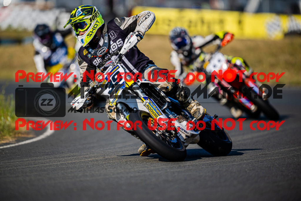 MaZZes_FotoMatrix_220813_1963 | S4