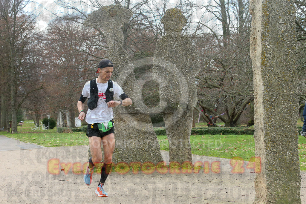 230108_1243_EX1_2487 | Sportfotografie im Rhein-Sieg Kreis, Köln, Bonn, NRW, Rheinland Pfalz, Hessen, etc. Unser Tätigkeitsfeld umfasst den Laufsport vom Volkslauf über den Marathon, Duathlon, Triathon bis zum Ultralauf wie Kölnpfad Ultra oder Schindertrail.