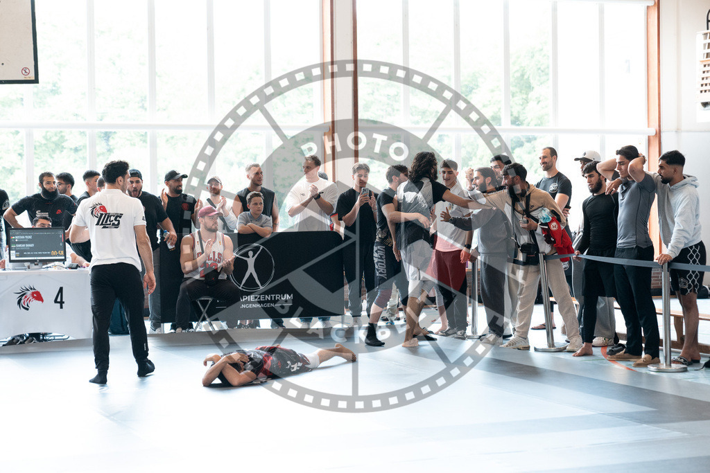 20250628PBB5714 | Athletes compete during the ILLCS X, International Luta Livre Championship Summer Edition on June 28, 2025 in Hannover, Germany. © Chiara Dazi / photoblackbelt