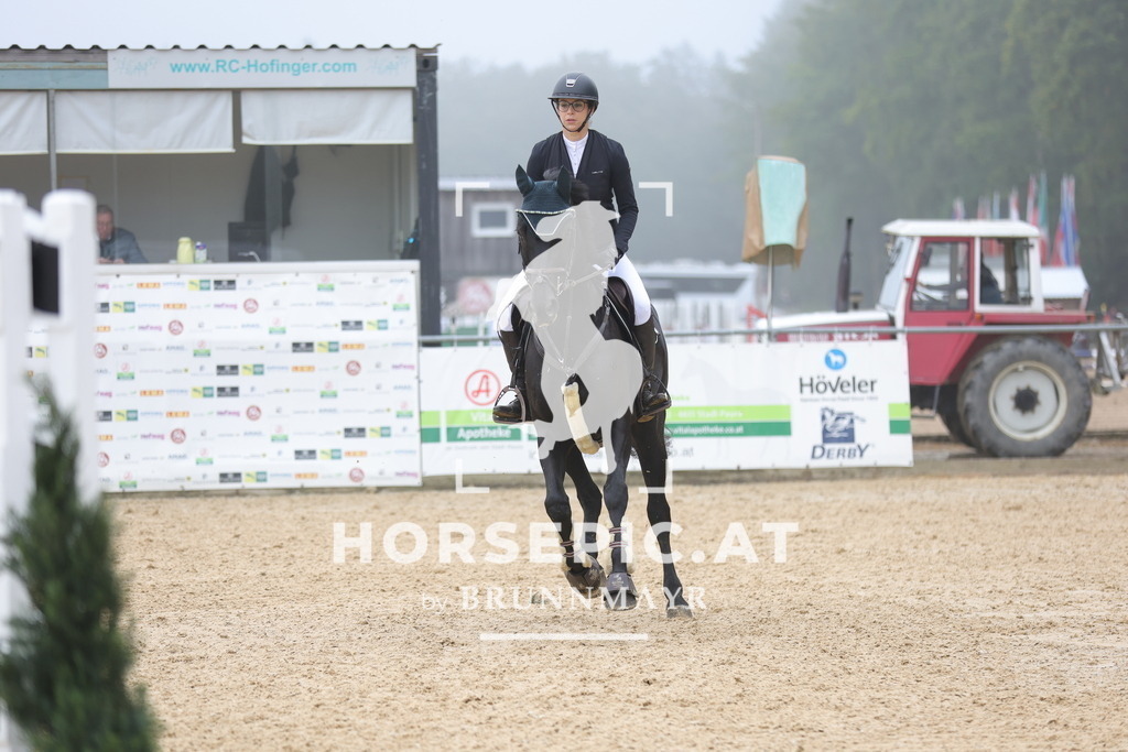 0P6A0847 | Willkommen bei Brunnmayr - Design & Fotografie – Ihrem Spezialisten für Reitturniere und Pferdeveranstaltungen in Oberösterreich, Salzburg und Bayern! Seit über 17 Jahren sind wir leidenschaftlich dabei.