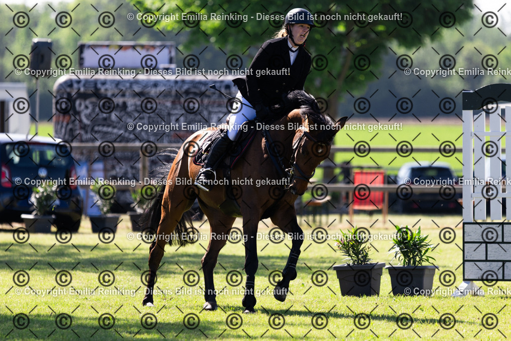 CL5A8077 | Emilia Reinking Fotografie - Realisiert mit Pictrs.com