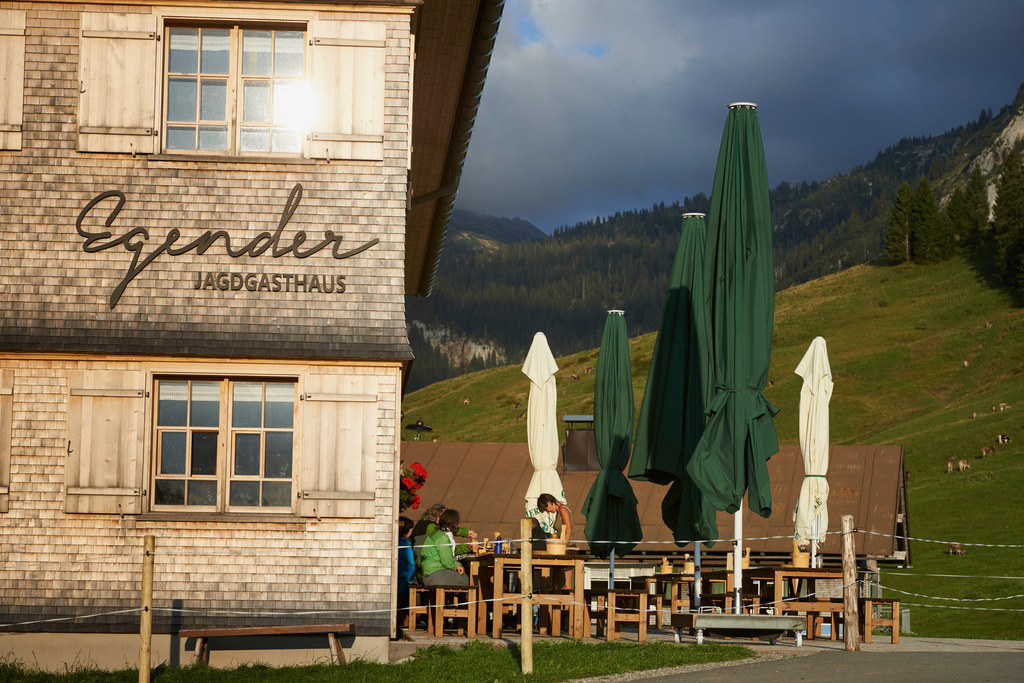 Jagdgasthaus Egender | Schoenenbach, Austria - September 08, 2015: Jagdgasthaus Egender. - Realisiert mit Pictrs.com