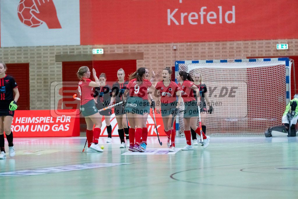 HK_20241214_100073 | 2. Bundesliga Halle Damen Crefelder HTC - DSD Düsseldorf am 14.12.2024 Halle Glockenpitz, Krefeld ,