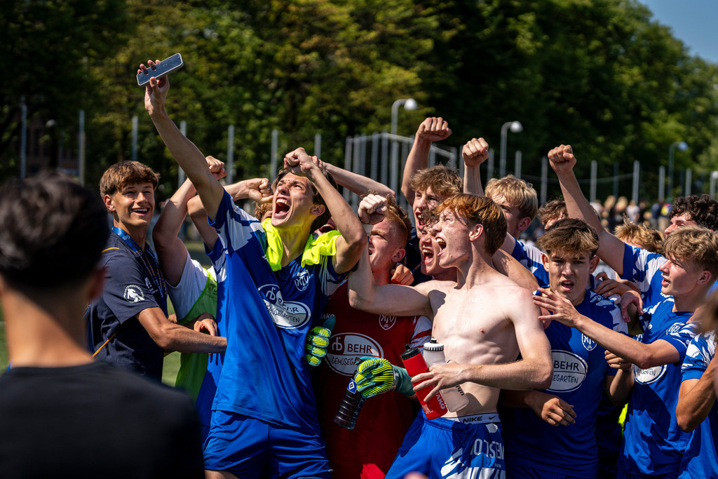 _DSC7115 | Professionelle Fußball- und Sportfotografie. Spielbilder online ansehen und kaufen – Einzelbilder oder komplette Galerien in hoher Qualität. - Realisiert mit Pictrs.com