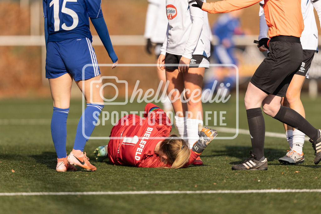 Fußball I Frauen I Saison 2025-2026 I Testspiel I BW Hollage - DSC Arminia Bielefeld I 15.02.2026-039 | Lisa Venrath (1, DSC Arminia Bielefeld) - Realisiert mit Pictrs.com