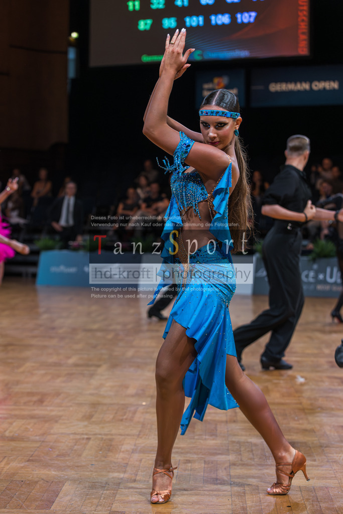 20250820_WDSF Open Lat Youth_3080 | Tanzsportbilder, Standardtanz, Lateintanz, WDSF, DTV, LTVB, dancecomp, goc, hessen tanzt, blaues band der spree, walzer, tango, wiener walzer, slowfox, quickstepp, samba, rumba, cha-cha-cha, paso doble. jive, hd-kroft photography, turniertanzsport