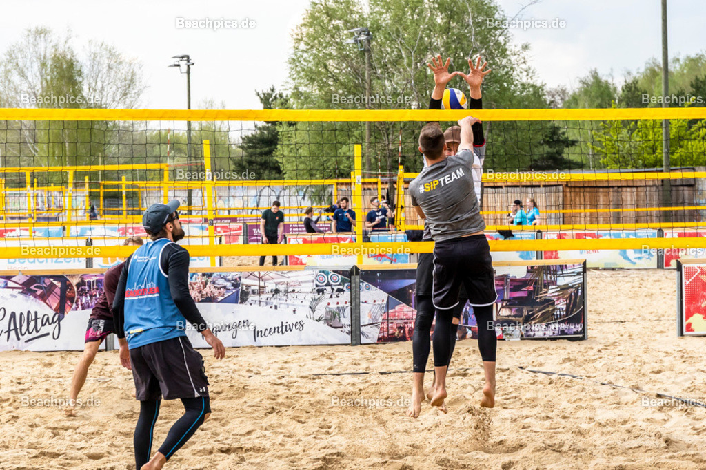 2023-00066227-BB-Tour-A-Turnier-BeachMite |  29.04.2023; Berlin Foto: Gerold Rebsch - www.beachpics.de
