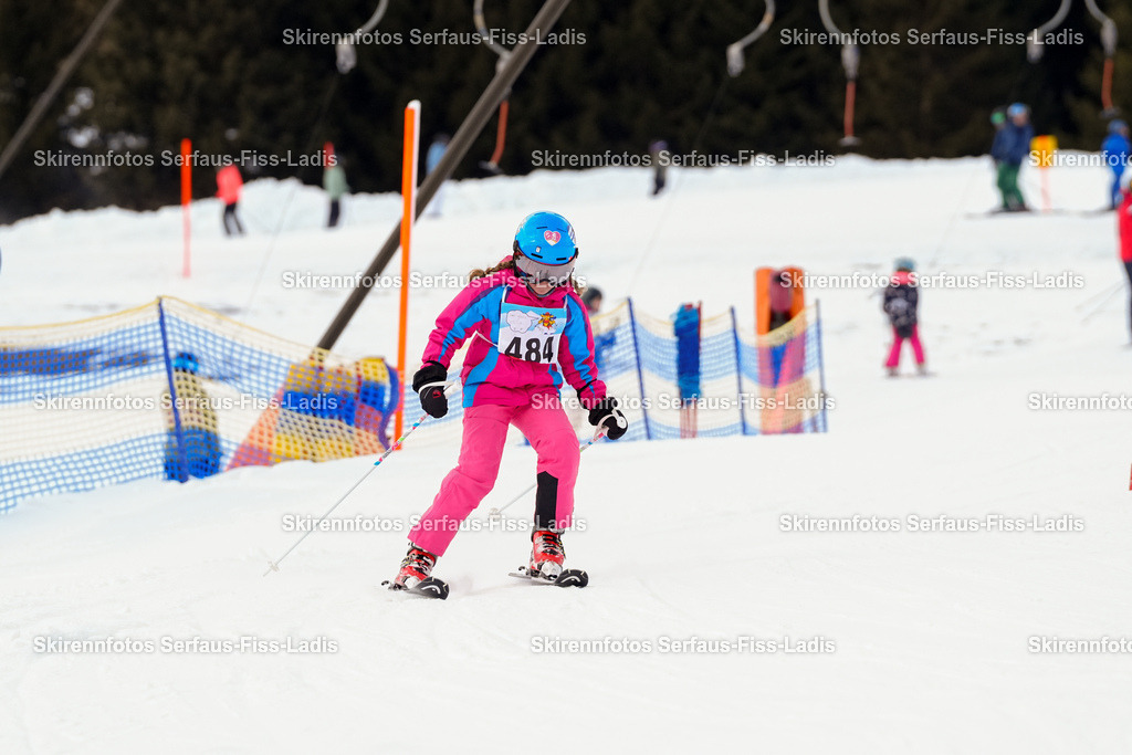 SRF_02.01.2026_0820 | Skirennfotos,Serfaus,Fiss,Ladis,Kinderskirennen,Winter,Tirol,Oberland,skirace,SFL,feelfree,weil wir's genießen,ski,Ski,skifahren,Sonnenplateau, - Realisiert mit Pictrs.com