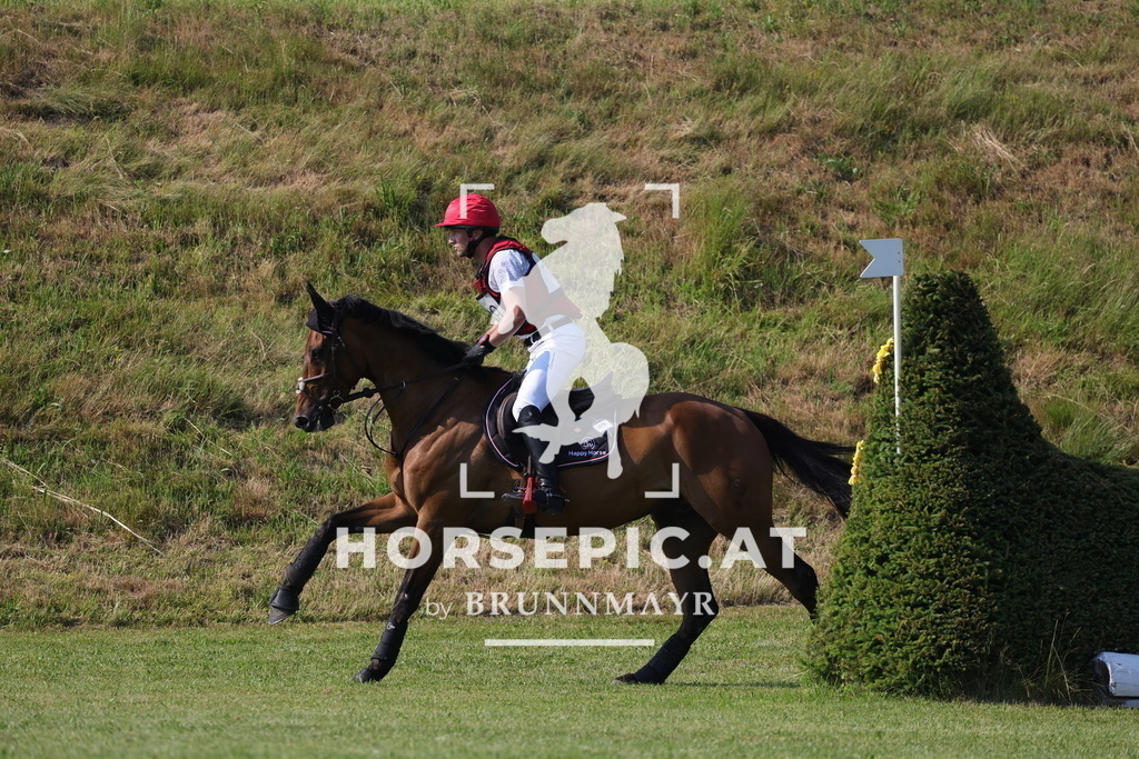 0P6A9269 | Willkommen bei Brunnmayr - Design & Fotografie – Ihrem Spezialisten für Reitturniere und Pferdeveranstaltungen in Oberösterreich, Salzburg und Bayern! Seit über 17 Jahren sind wir leidenschaftlich dabei.