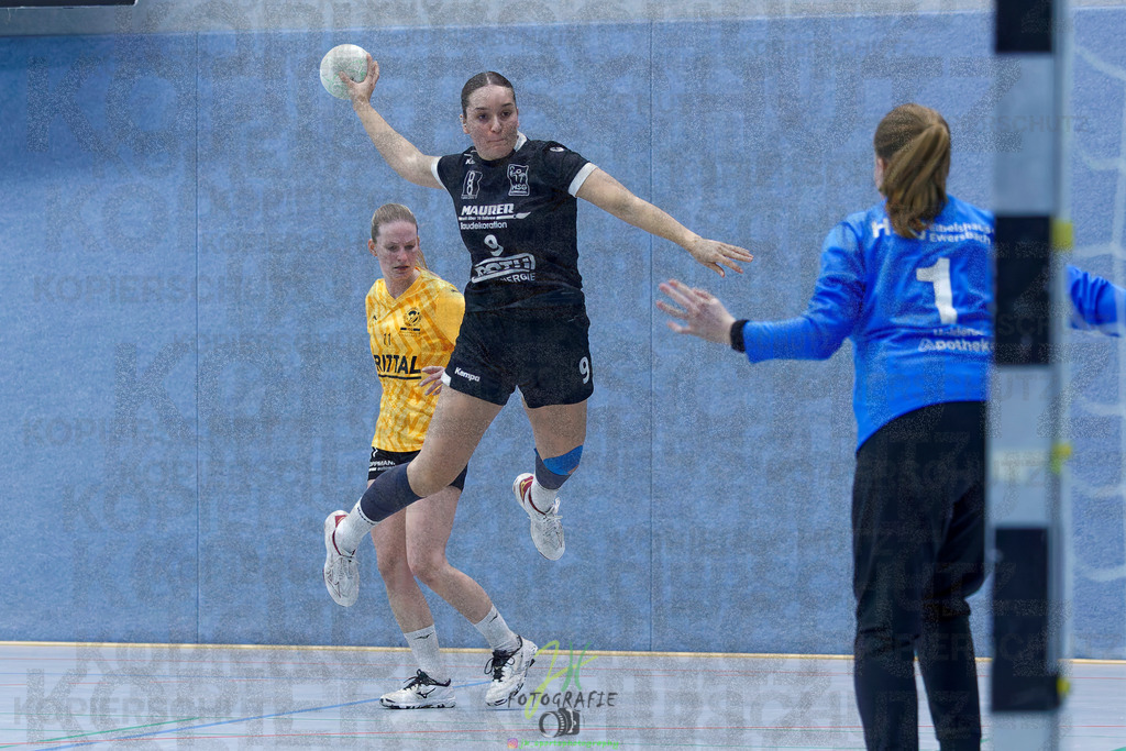 Handball Frauen Oberliga Mitte, HSG Eibelshausen/Ewersbach - HSG Lumdatal | Handball Frauen Oberliga Mitte, HSG Eibelshausen/Ewersbach - HSG Lumdatal am 21.02.2026 in Dietzhölztal-Steinbrücken (Sporthalle am Hammerweiher)Photo © 2026 - Jörg Heinrich - Realisiert mit Pictrs.com