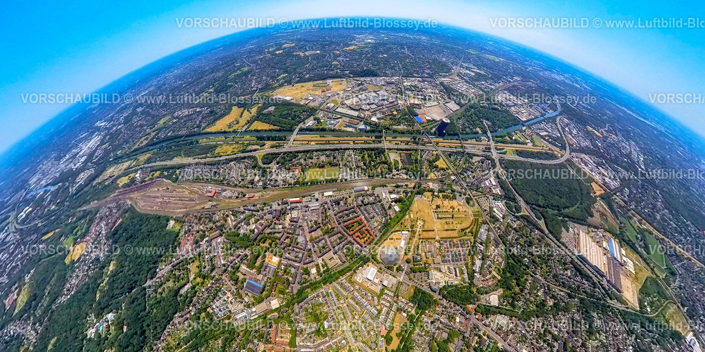 Oberhausen230790123_Osterfeld_Neue Mitte | Luftbild, Westfield Centro, Neue Mitte mit Gasometer, Erdkugel, Fisheye Aufnahme, Fischaugen Aufnahme, 360 Grad Aufnahme, tiny world, Borbeck, Oberhausen, Ruhrgebiet, Nordrhein-Westfalen, Deutschland