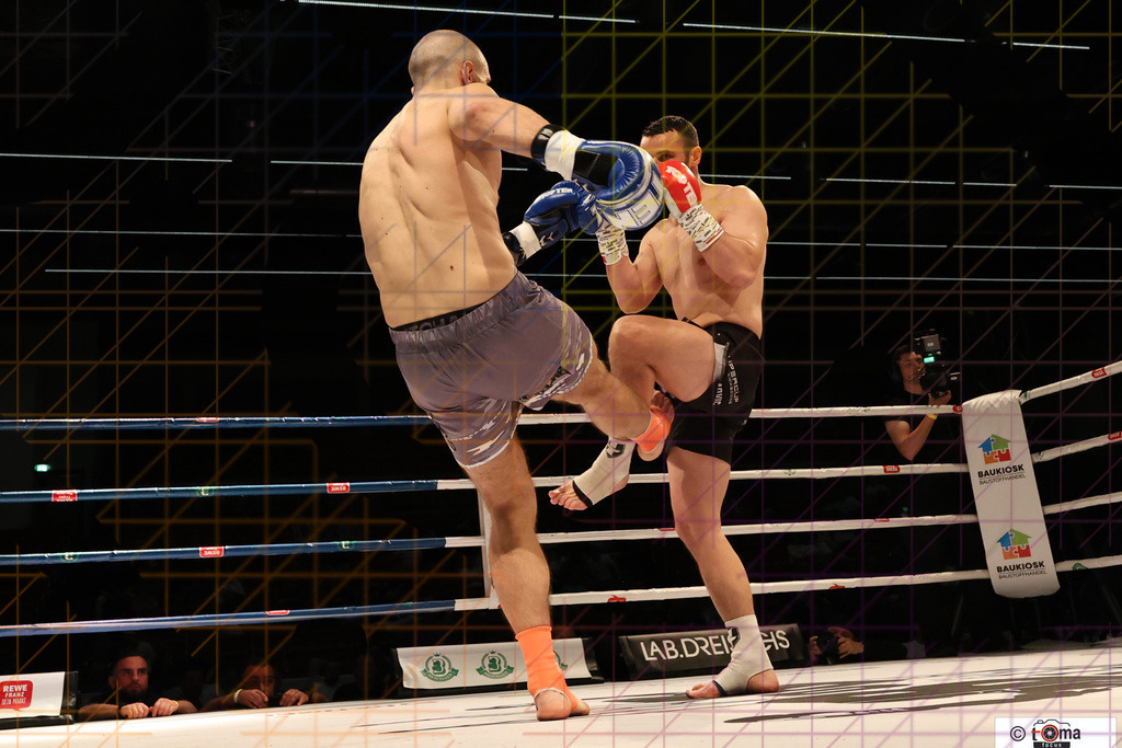 Selimovic vs Nikov 25.04.2026 tomafocus Tb00103 | professionelle Sport- und Eventfotografie von Tomafocus – dynamische Bilder, emotionale Momente und hochwertige Aufnahmen für jeden Anlass. - Realisiert mit Pictrs.com