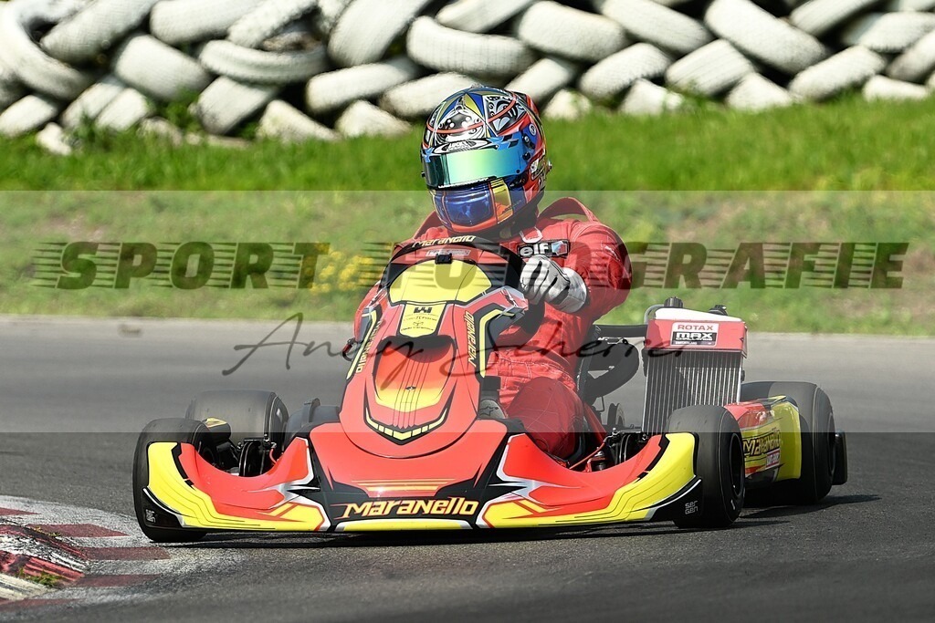 aDSC_0187 | Kaufen Sie Sportbilder im Onlineshop von Andy Scherrer Sportfotografie. Faszinierende Bilder von Sportevents aus der ganzen Schweiz. Fussball, Frauenfussball, Unihockey, Handball, Schwingen und weiteren Sportarten. - Realisiert mit Pictrs.com