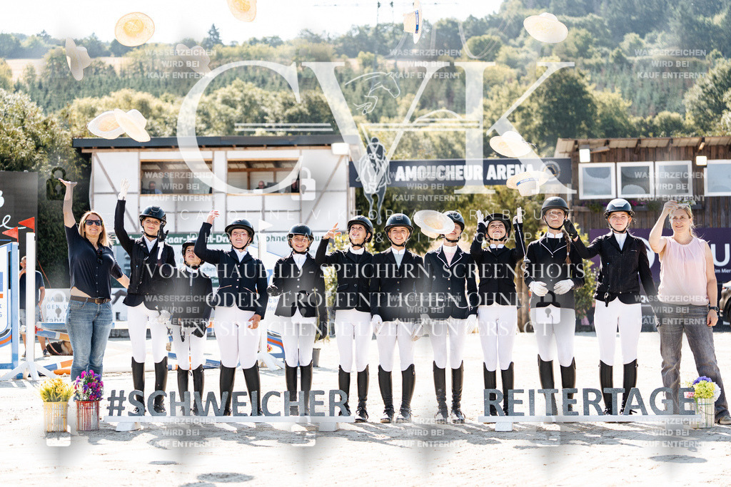 CK904923 | Turnierfotografie Pferdefotografie Trier Rheinland-Pfalz Pferdesport Reitsport Tierfotografie Sportfotografie Pferdevideo Pferdevideografie Equestrianvideography equestrianphotography  - Realisiert mit Pictrs.com