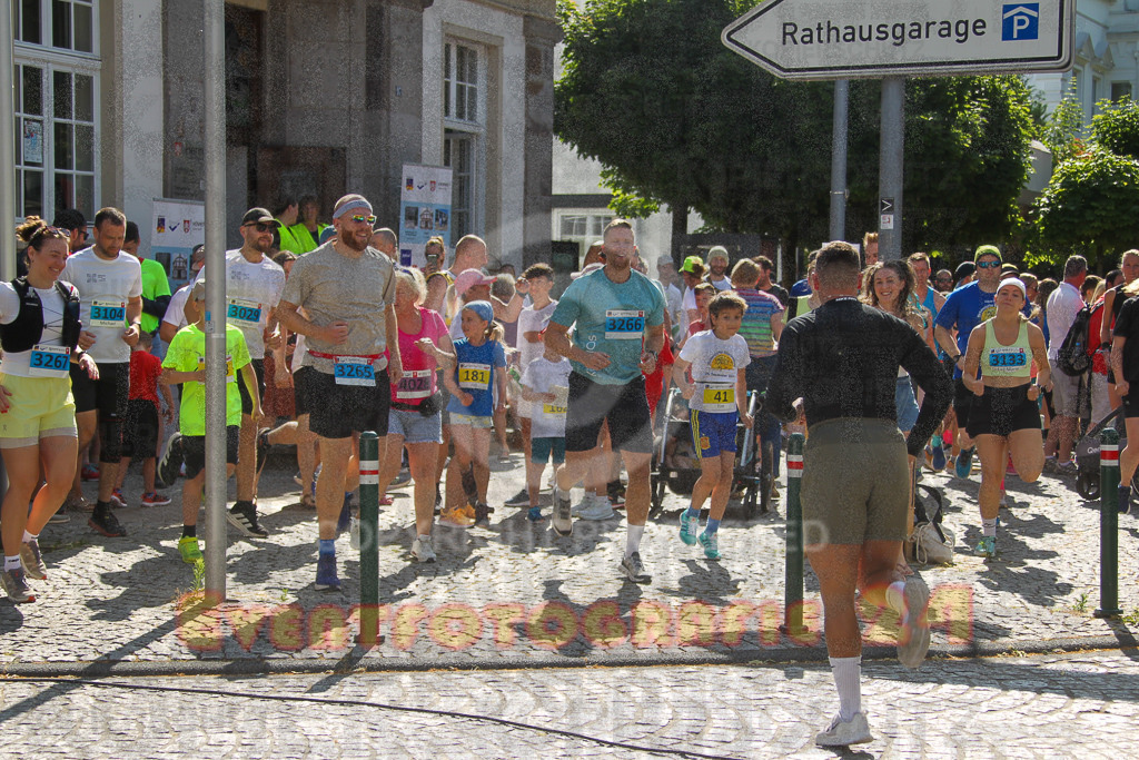 250621_0951_EV4_3350 | Sportfotografie im Rhein-Sieg Kreis, Köln, Bonn, NRW, Rheinland Pfalz, Hessen, etc. Unser Tätigkeitsfeld umfasst den Laufsport vom Volkslauf über den Marathon, Duathlon, Triathon bis zum Ultralauf wie Kölnpfad Ultra oder Schindertrail.