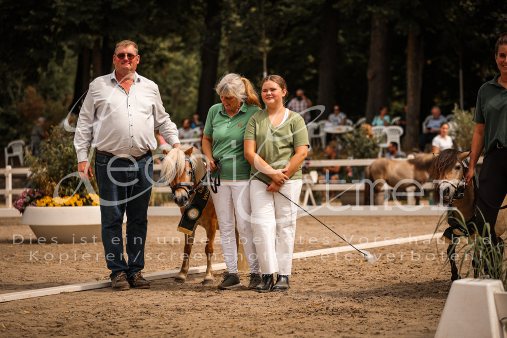 1.-2.Elite00014 | Leoni Ertmer Photography - Realisiert mit Pictrs.com