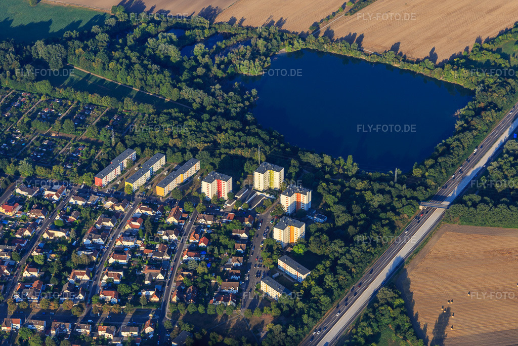 Luftbild: Holzscher Weiher im Ortsteil Gartenstadt in Ludwigshafen im Bundesland Rheinland-Pfalz in Deutschland. Foto: IMG_109563.jpg vom 31.07.2018 durch Werner Riehm/FLY-FOTO.de