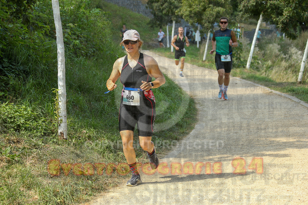250824_1440_EX1_7062 | Sportfotografie im Rhein-Sieg Kreis, Köln, Bonn, NRW, Rheinland Pfalz, Hessen, etc. Unser Tätigkeitsfeld umfasst den Laufsport vom Volkslauf über den Marathon, Duathlon, Triathon bis zum Ultralauf wie Kölnpfad Ultra oder Schindertrail.