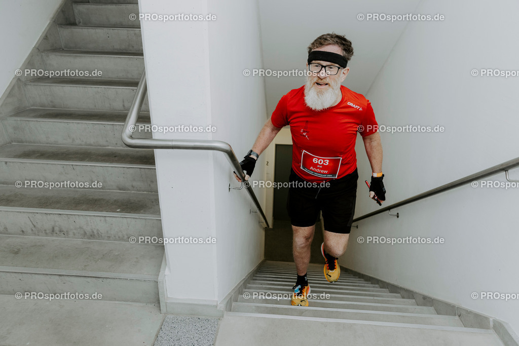 240825_Treppenlauf-582 | Professionelle Fotos Ihrer Laufsportveranstaltung.