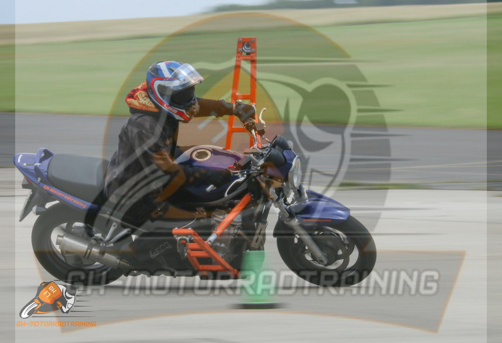IMG_0336 | gh-motorradtraining-foto.de - Realisiert mit Pictrs.com