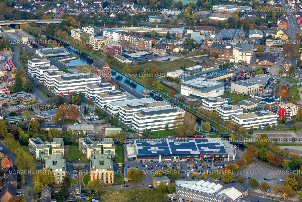 Kleve241014932 | Luftbild, Spoykanal und Hochschule Rhein-Waal Campus Kleve, Neue Werft, Wissensspeicher Bibliothek Hochschule, Kellen, Kleve, Niederrhein, Nordrhein-Westfalen, Deutschland