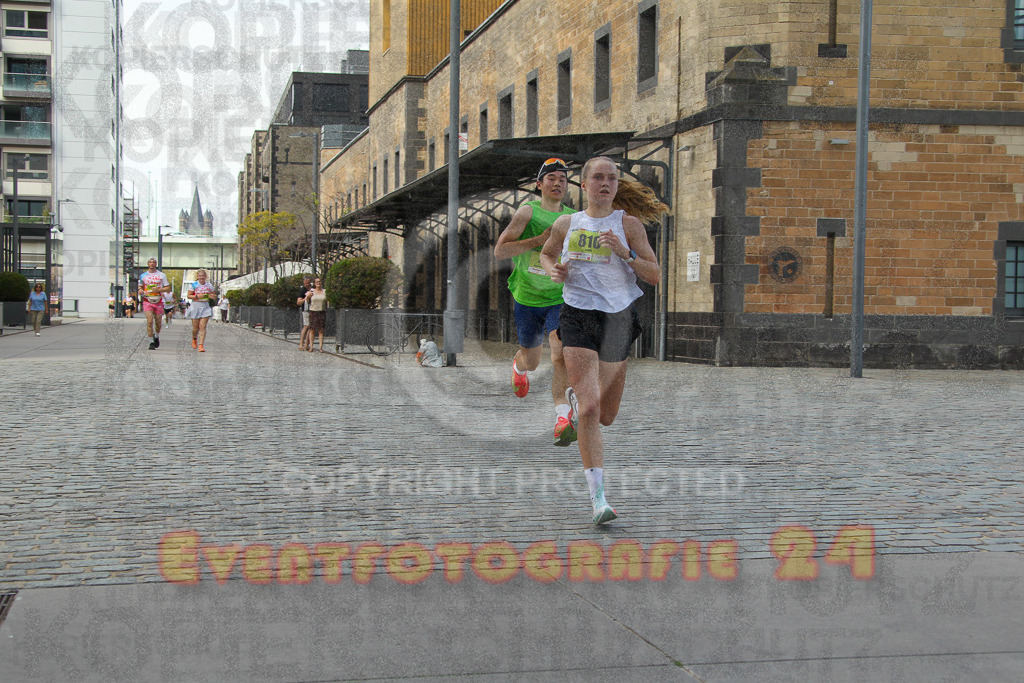 250920_1509_EV4_8141 | Sportfotografie im Rhein-Sieg Kreis, Köln, Bonn, NRW, Rheinland Pfalz, Hessen, etc. Unser Tätigkeitsfeld umfasst den Laufsport vom Volkslauf über den Marathon, Duathlon, Triathon bis zum Ultralauf wie Kölnpfad Ultra oder Schindertrail.