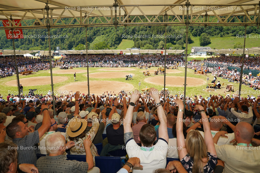 20220703-DSC09627 (2) | René Burch leidenschaftlicher Fotograf aus Kerns in Obwalden.  Hier finden sie Sport, Landschaft und Natur Fotografie.
 - Realisiert mit Pictrs.com