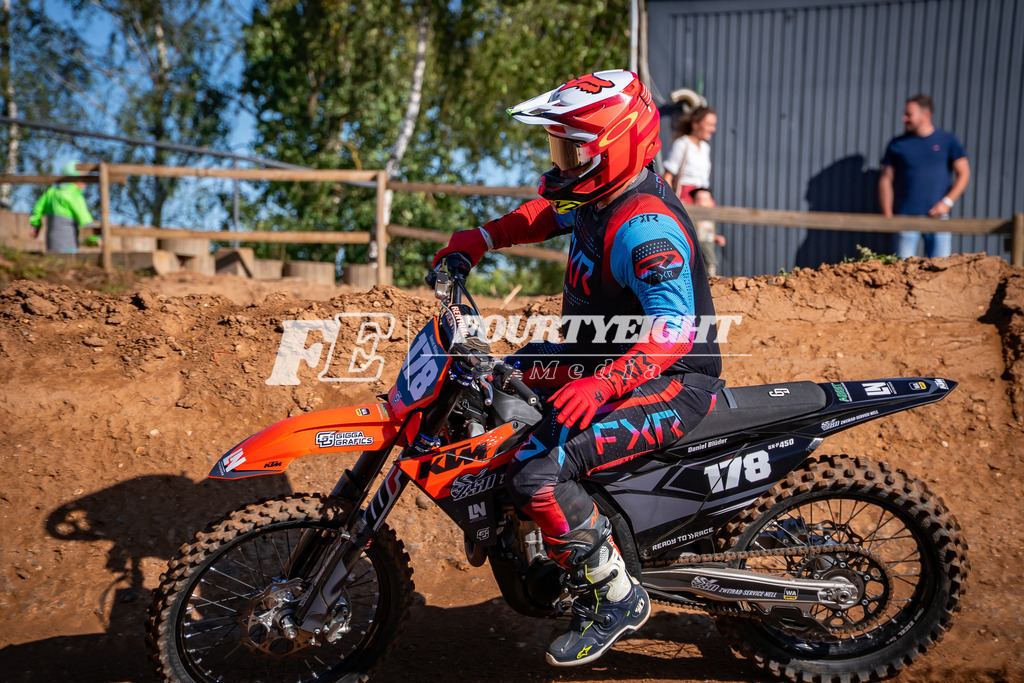 DSC07133 | fourtyeightmedia - Realisiert mit Pictrs.com