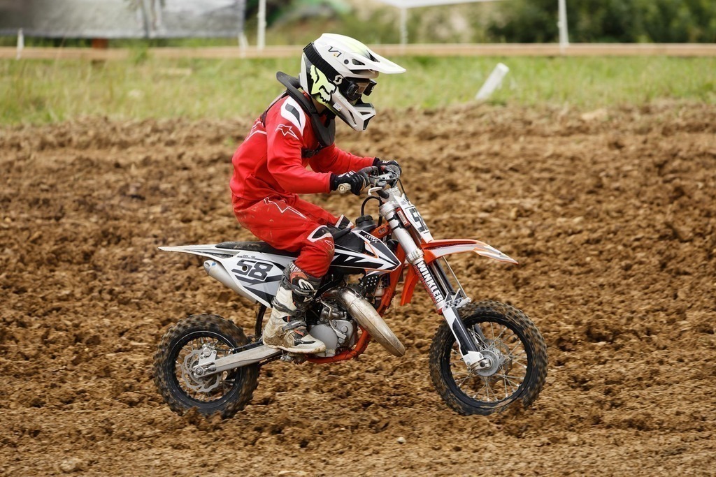 Motocross_Gerstetten_250802_2238 | Fotopresso – Sportfotografie in Heidenheim & Umgebung. Professionelle Sportfotografie für unvergessliche Momente. Dynamische Action-Shots, emotionale Szenen & hochwertige Bilder. - Realisiert mit Pictrs.com