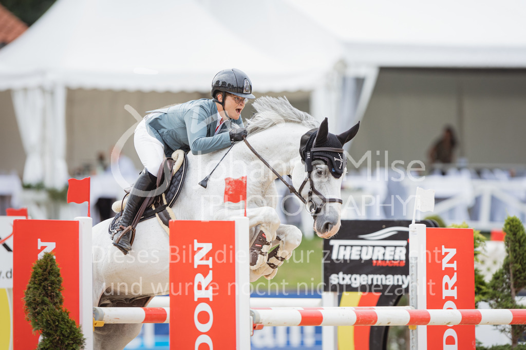 220731_BHO_ST_M2-Spr_2-708 | Deine schönsten Turniermomente als professionelle Fotos! Entdecke hochwertige Pferdesport-Fotografie im Online-Shop. Jetzt Fotos finden & bestellen!
