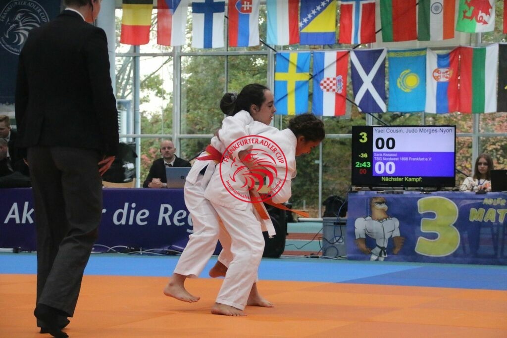 MSY-2022-10-29-7800 | Fotos vom Adler Cup - Pictures from Adler Cup

Hier findet Ihr alle Eindrücke und großen Momente der Adler Cup Wochenenden. Here you will find all impressions and great moments of the Adler Cup weekends. - Realisiert mit Pictrs.com