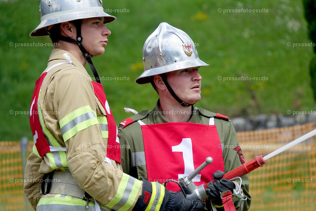 news-2022-Juli09-FF-Nassleistungsbewerb-Hoefen-Sony-DSD02846 | Info aus dem Bezirk Reutte/Ausserfern Tirol sowie eine umfangreiche Bilddatenbank über die gesamte Region: Lechtal, Talkessel Reutte, Tannheimertal, Zwischentoren. Lech, Plansee, Zugspitze, Grenztunnel, B179, Fernpassstraße, Verkehr, Lawinen, Tradition, - Realisiert mit Pictrs.com