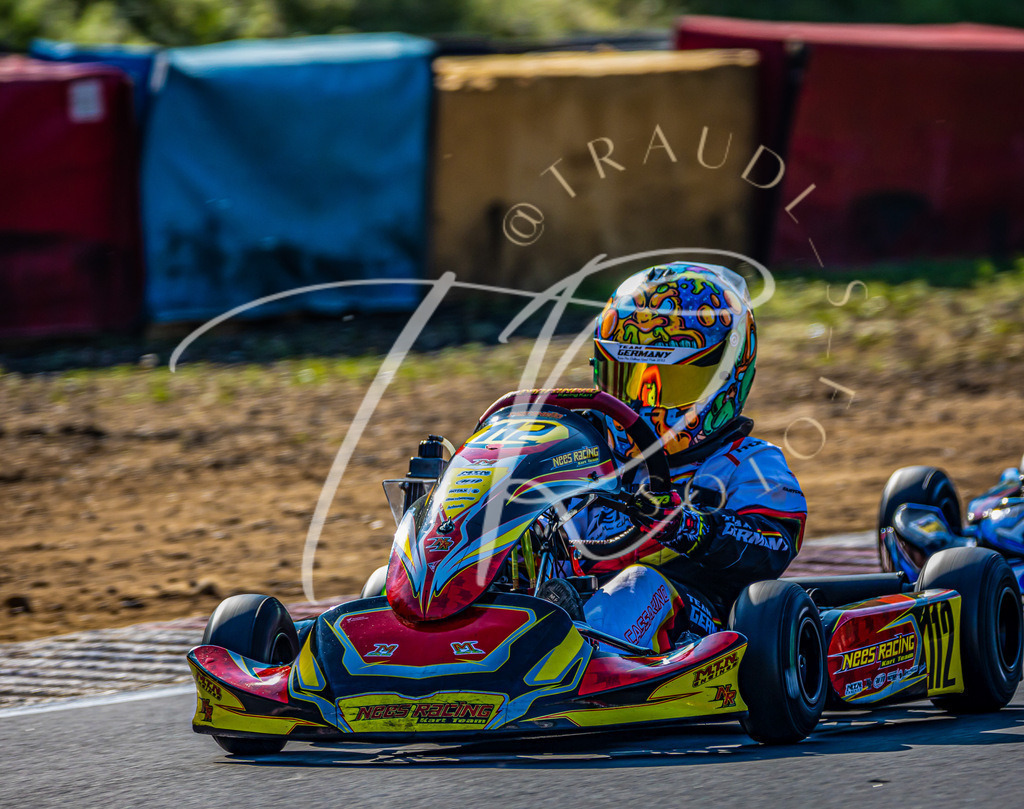9BFBF992-78EF-4CB8-A78B-CBE252F74BB3 | traudl_s_fotos