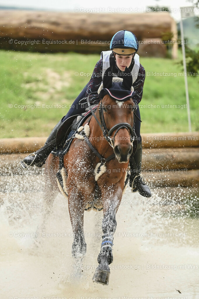 20230513_CCI2_Section2_Gelände_0417 | equistock