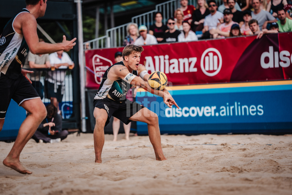 Beachvolleyball | Männer | Allianz German Beach Tour 2025 | Tourstop Hamburg | 31.05.2025 | Luis Kubo nimmt den Ball an