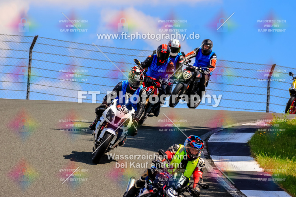 _TCM4531 | Hier findet Ihr Bilder von Touristenfahrten auf der Nürburgring Nordschleife oder von anderen Veranstaltungen die ich besucht habe. Viel Spass beim Durch Schauen 