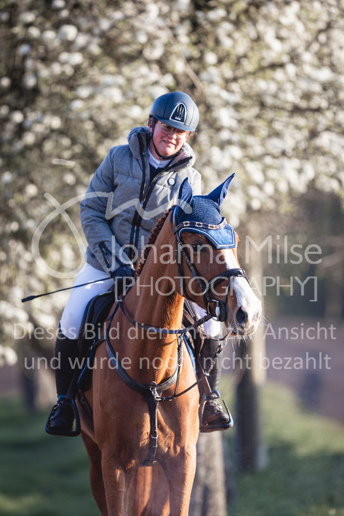 250408_Mühlen_SprPf-A1-121 | Deine schönsten Turniermomente als professionelle Fotos! Entdecke hochwertige Pferdesport-Fotografie im Online-Shop. Jetzt Fotos finden & bestellen!