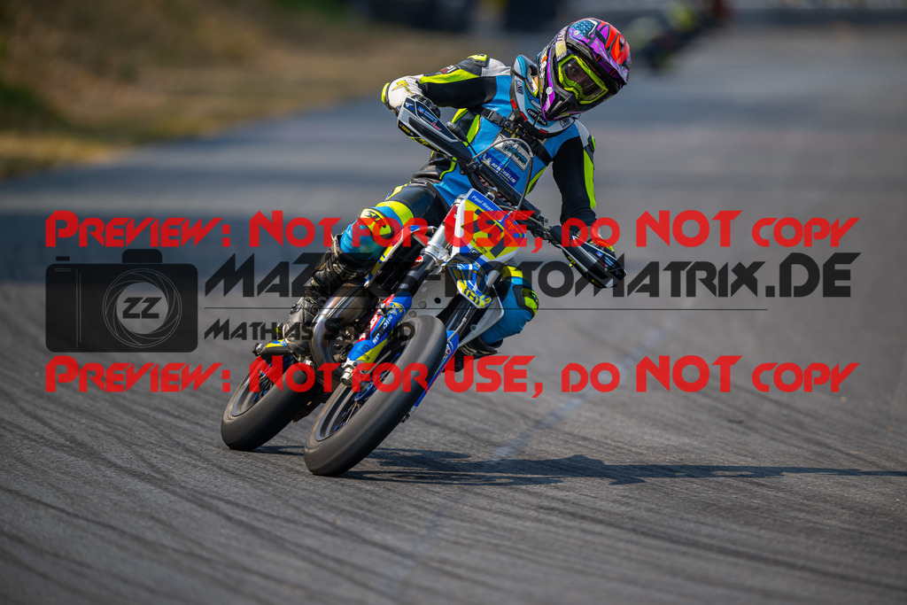 MaZZes-Fotomatrix-20260816-615249 | ROOKIES