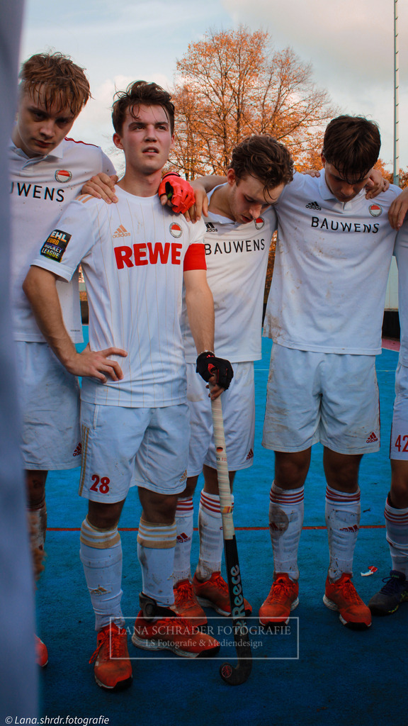 DM22 HALBFINALE RWK-HTCU 22.10.22-18 | lanaschraderfotografie - Realisiert mit Pictrs.com