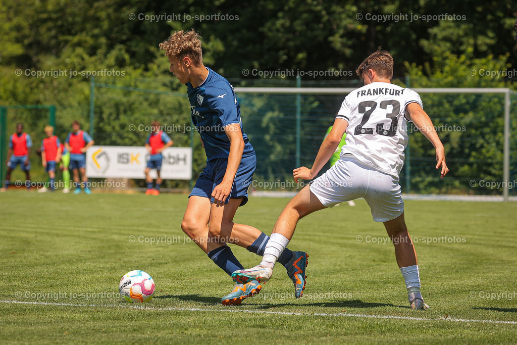 BQ3I5125 | 17.06.2023; Testspiel; Rasenplatz Offdilln; VfL Bochum U17 - Eintracht Frankfurt U17; Ergebnis: 3:1 (1:1)