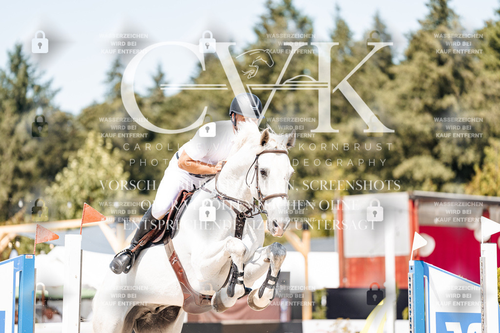CK900842 | Turnierfotografie Pferdefotografie Trier Rheinland-Pfalz Pferdesport Reitsport Tierfotografie Sportfotografie Pferdevideo Pferdevideografie Equestrianvideography equestrianphotography  - Realisiert mit Pictrs.com