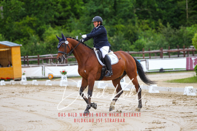 DKP47107 | Turniersportfotografie; Pferdefotografie; Dressurfotografie